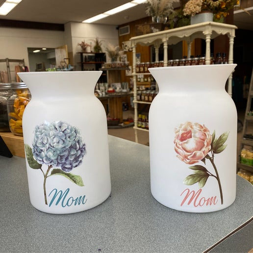 Floral Mom Vase with flowers (not pictured)